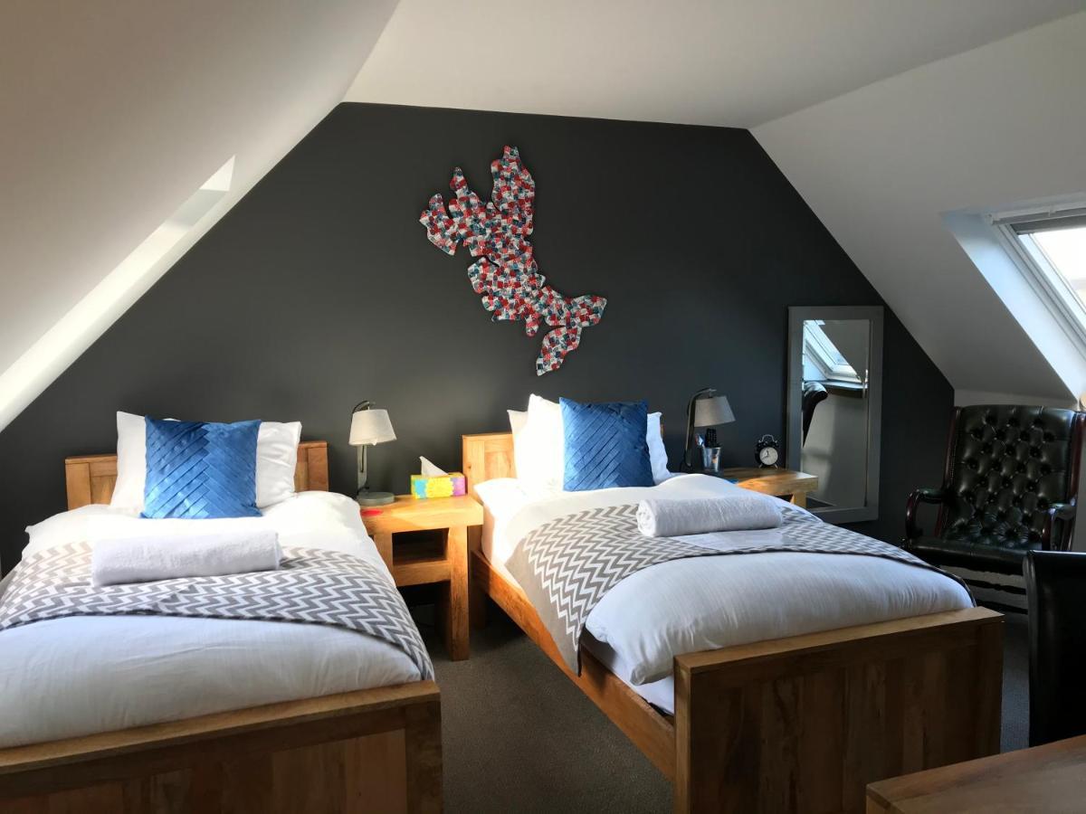 Willa The Bridge Self Catering Kilmaluag Zewnętrze zdjęcie